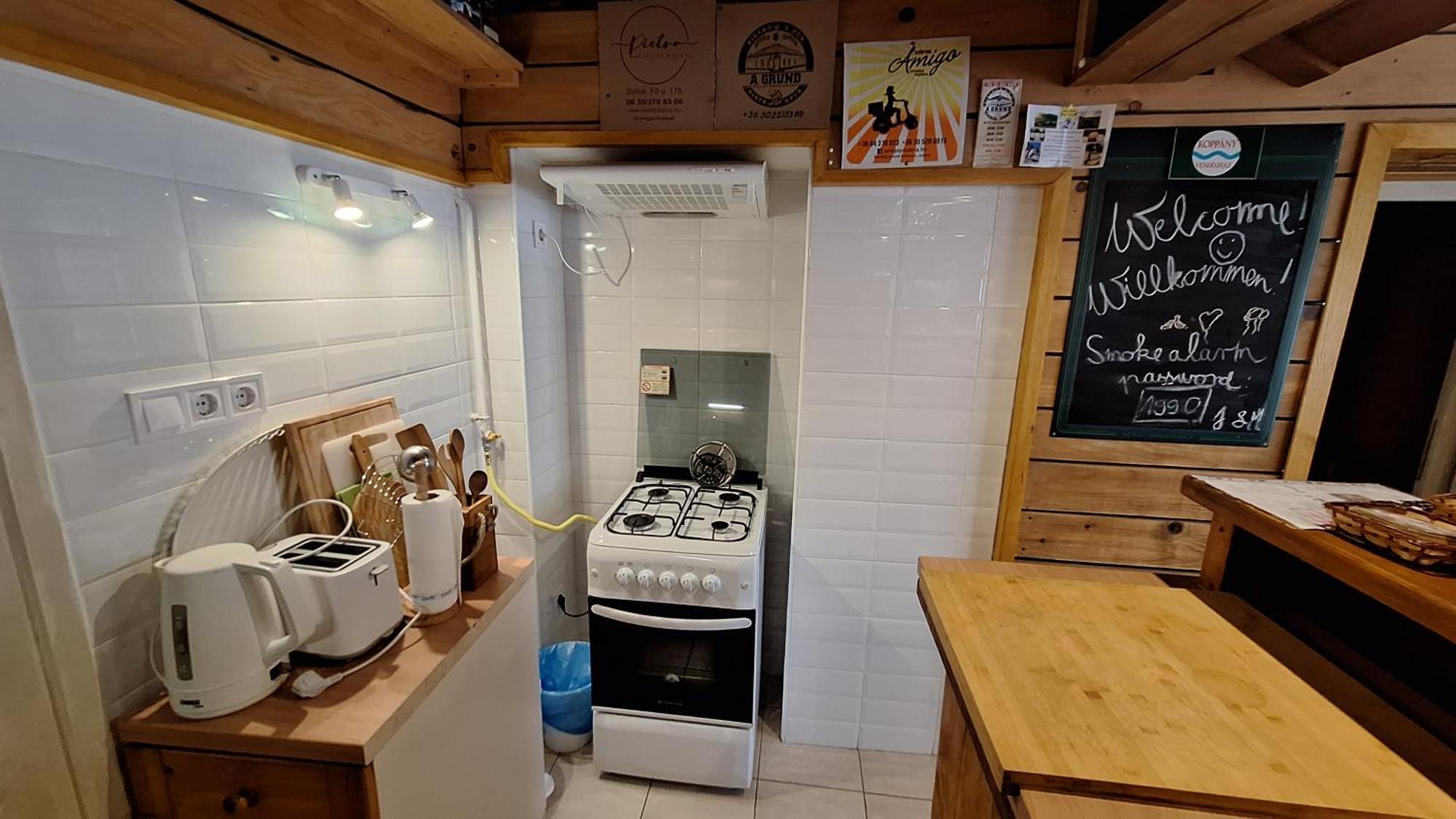 Koppany Vendeghaz Apartment Adand ภายนอก รูปภาพ